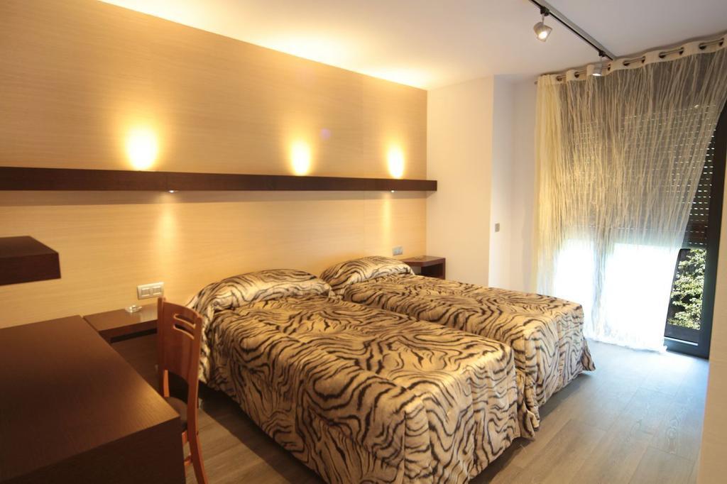 Hotel 9 Sant Antoni Ribes De Freser Værelse billede